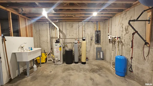 $450,000 | 1915 Highway 67, Meredosia, IL 62665