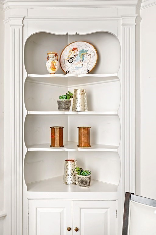 61 Sheridan Road Wellesley, MA 02481 - Photo 18 of 33