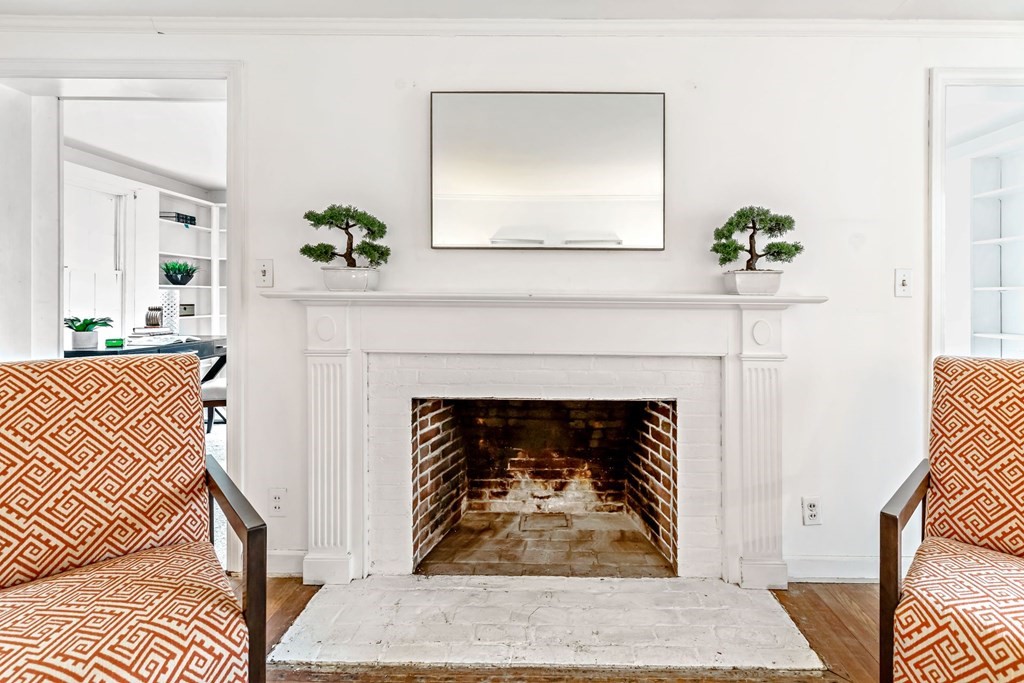 61 Sheridan Road Wellesley, MA 02481 - Photo 7 of 33