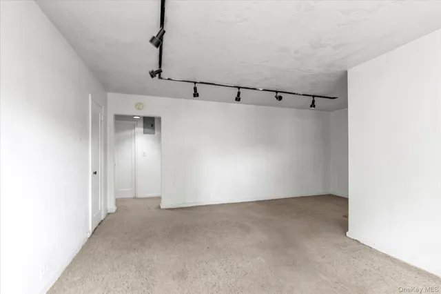 $195,000 | 196-32 69th Avenue, Unit 1 | Fresh Meadows