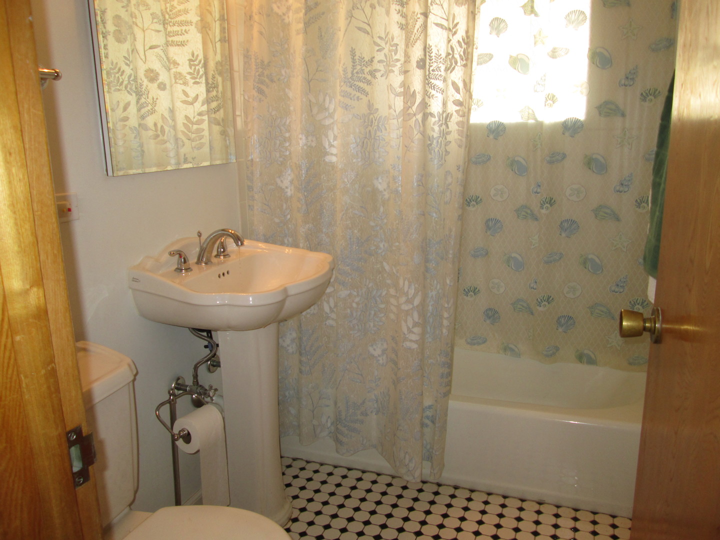 923 Forestview Avenue Park Ridge, IL 60068 - Photo 15 of 19 Gallery Image 15