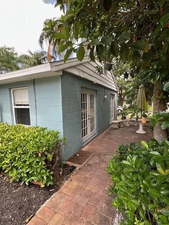 $1,595 | 2120 East Washington Street, Orlando, FL 32803
