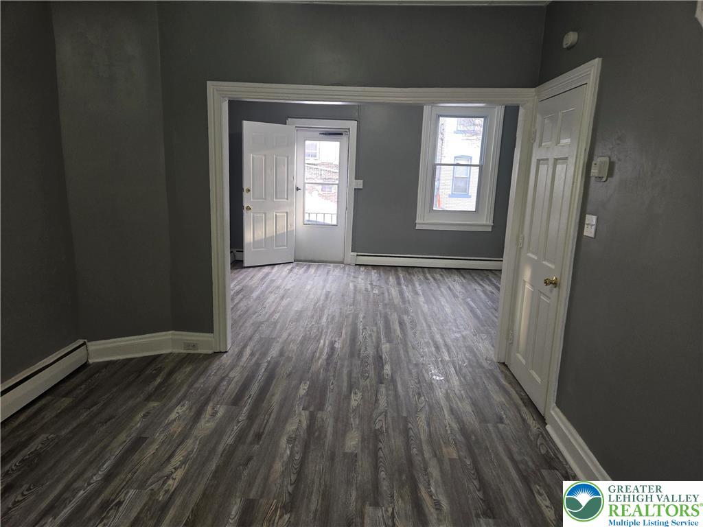 56 West Garrison Street Bethlehem, PA 18018 - Photo 3 of 15