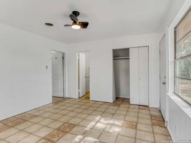 $1,450 | 2019 North Park Road, Canyon Lake, TX 78133