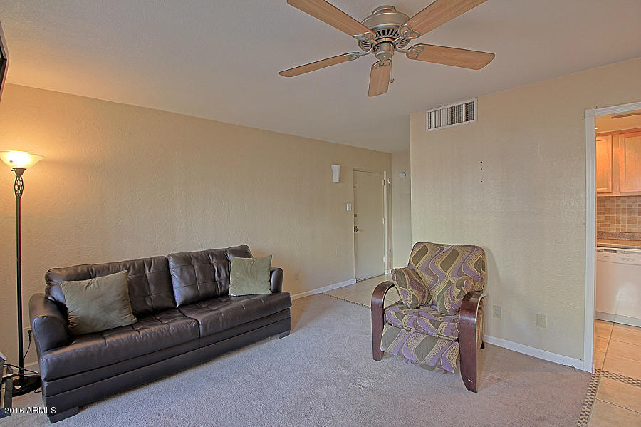 1004 East Osborn Road, Unit A Phoenix, AZ 85014 - Photo 4 of 11 lr2