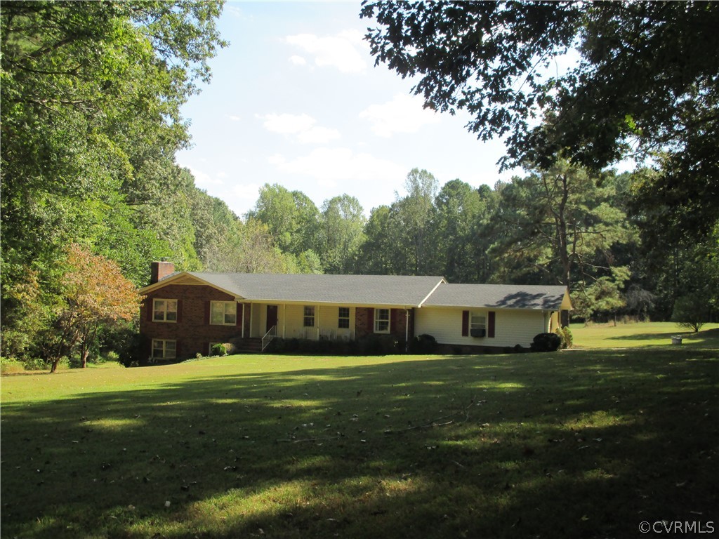 304 Oak Hill Road Kenbridge, VA 23944 - Photo 5 of 35 Gallery Image 5