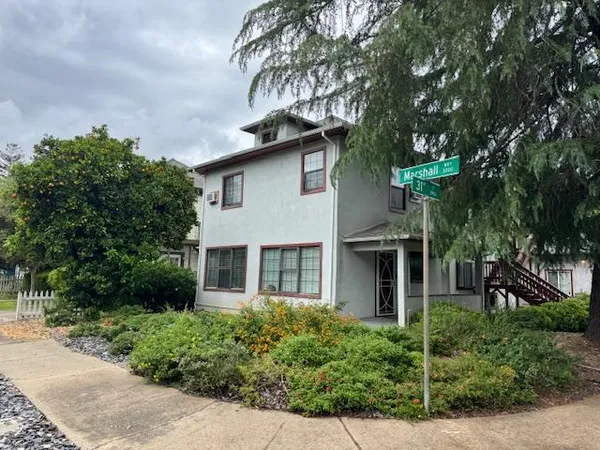 $740,000 | 3043 Marshall Way, Sacramento, CA 95817