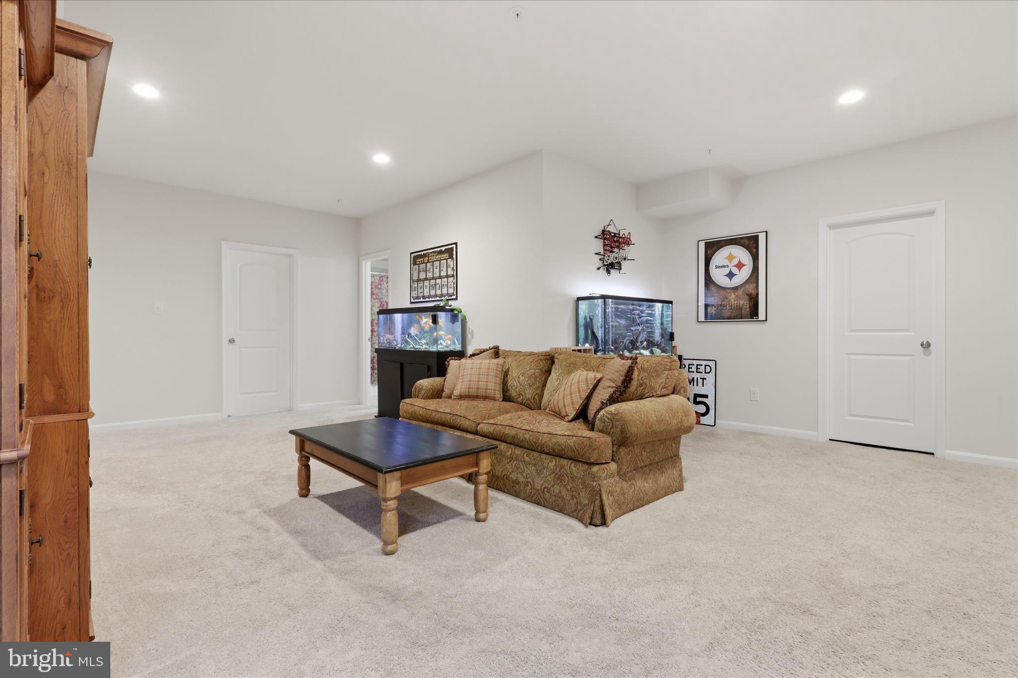 6606 Corbel Way Frederick, MD 21703 - Photo 41 of 60 a living room with furniture