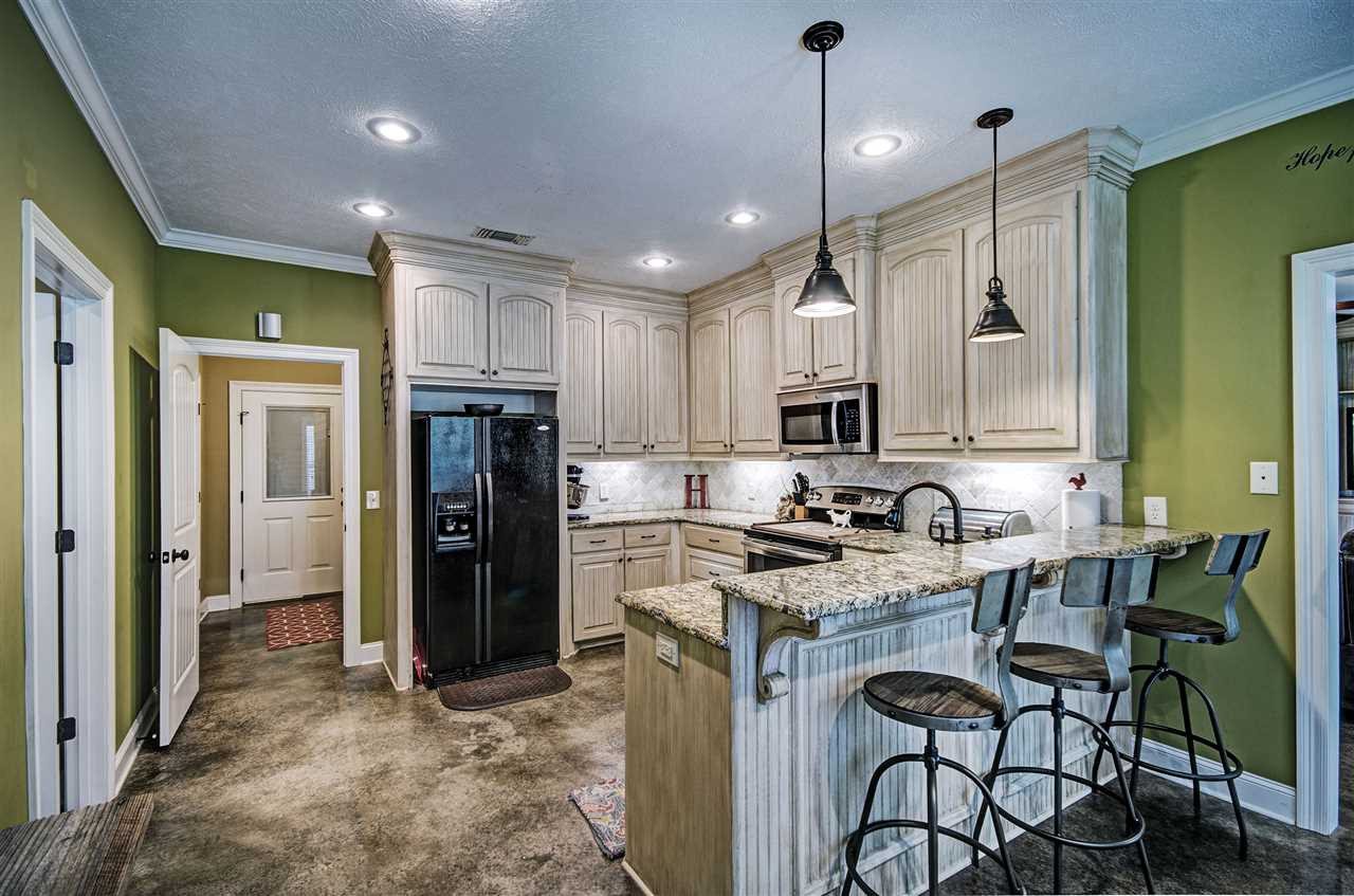 790 Arbor Acres Road Carthage, MS 39051 - Photo 8 of 28 Kitchen