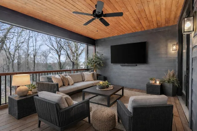 $635,000 | 2140 Abiff Road, Burns, TN 37029