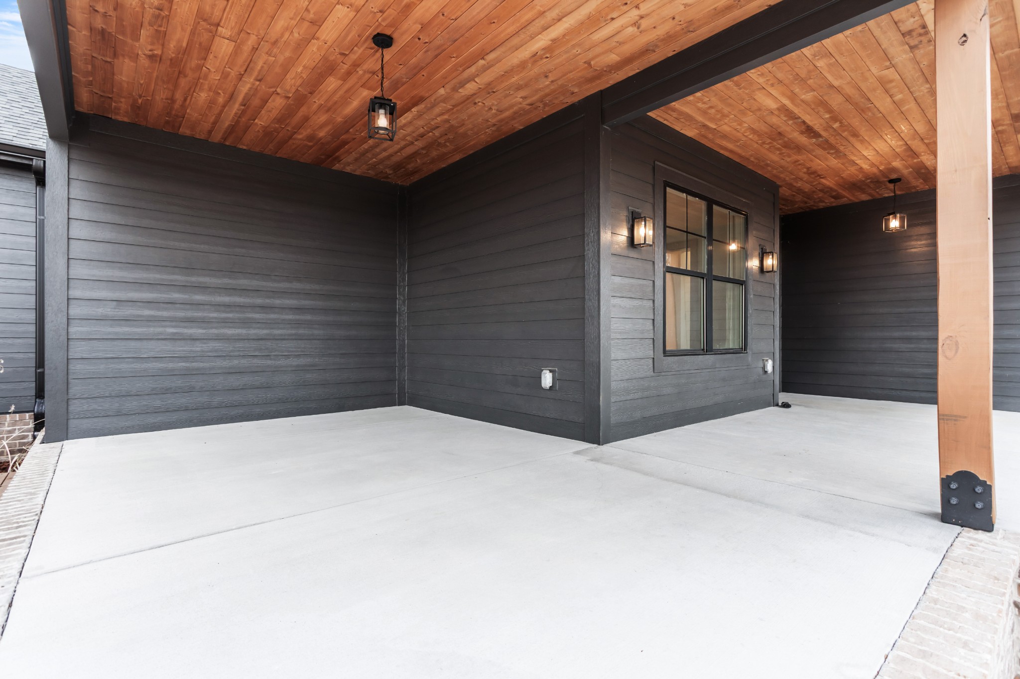 2140 Abiff Road Burns, TN 37029 - Photo 4 of 40