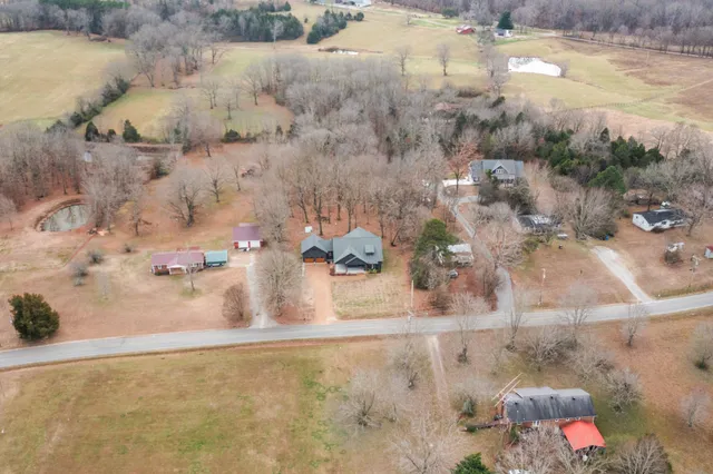 $635,000 | 2140 Abiff Road, Burns, TN 37029