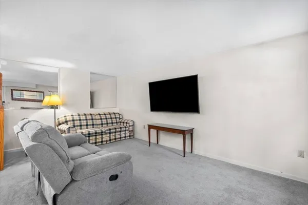 $469,900 | 15 Willow Pond Drive, Unit 15, Rockland, MA 02370