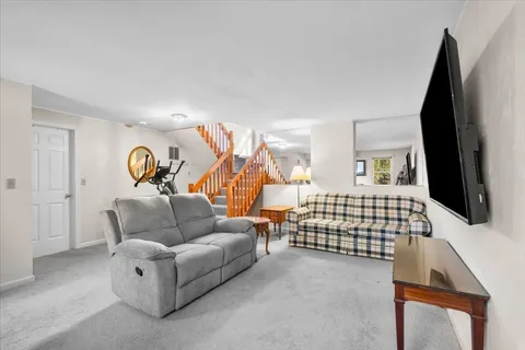 $469,900 | 15 Willow Pond Drive, Unit 15, Rockland, MA 02370