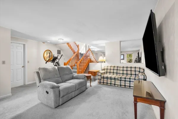 $469,900 | 15 Willow Pond Drive, Unit 15, Rockland, MA 02370