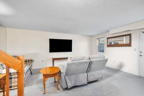 $469,900 | 15 Willow Pond Drive, Unit 15, Rockland, MA 02370