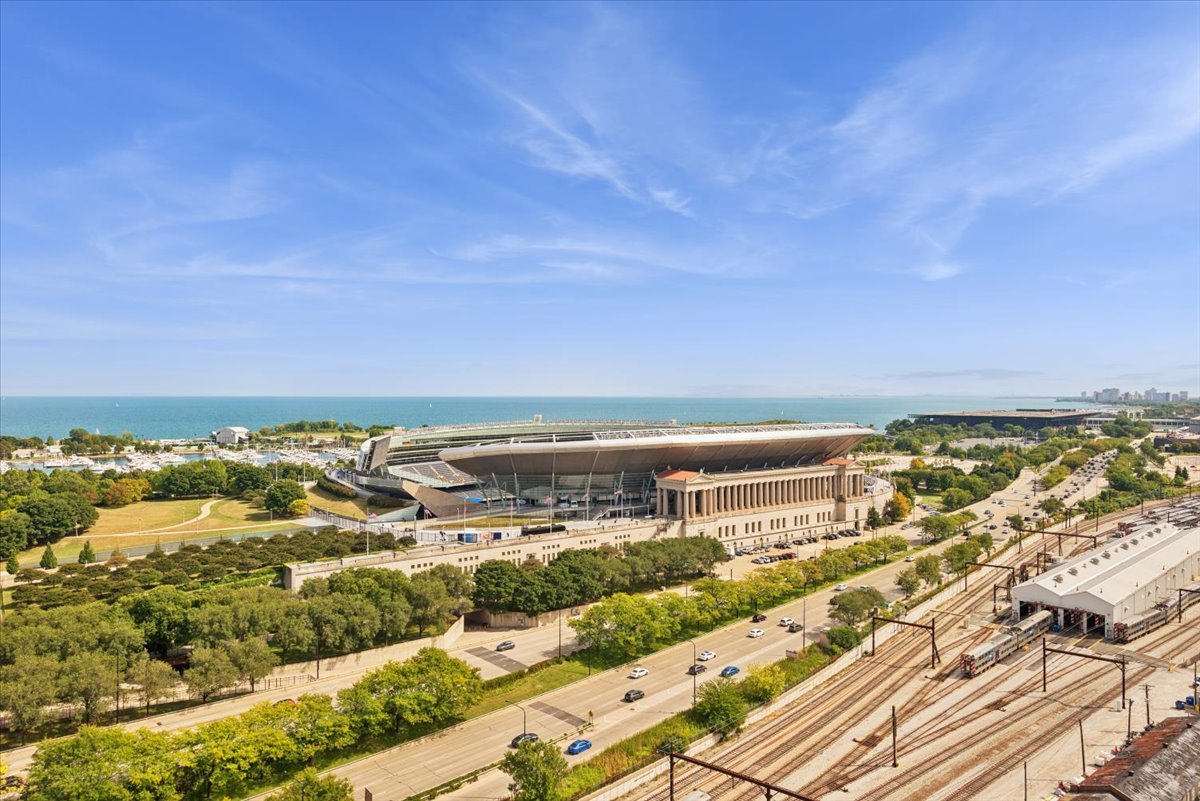 1335 South Prairie Avenue, Unit 2005 Chicago, IL 60605 - Photo 26 of 28