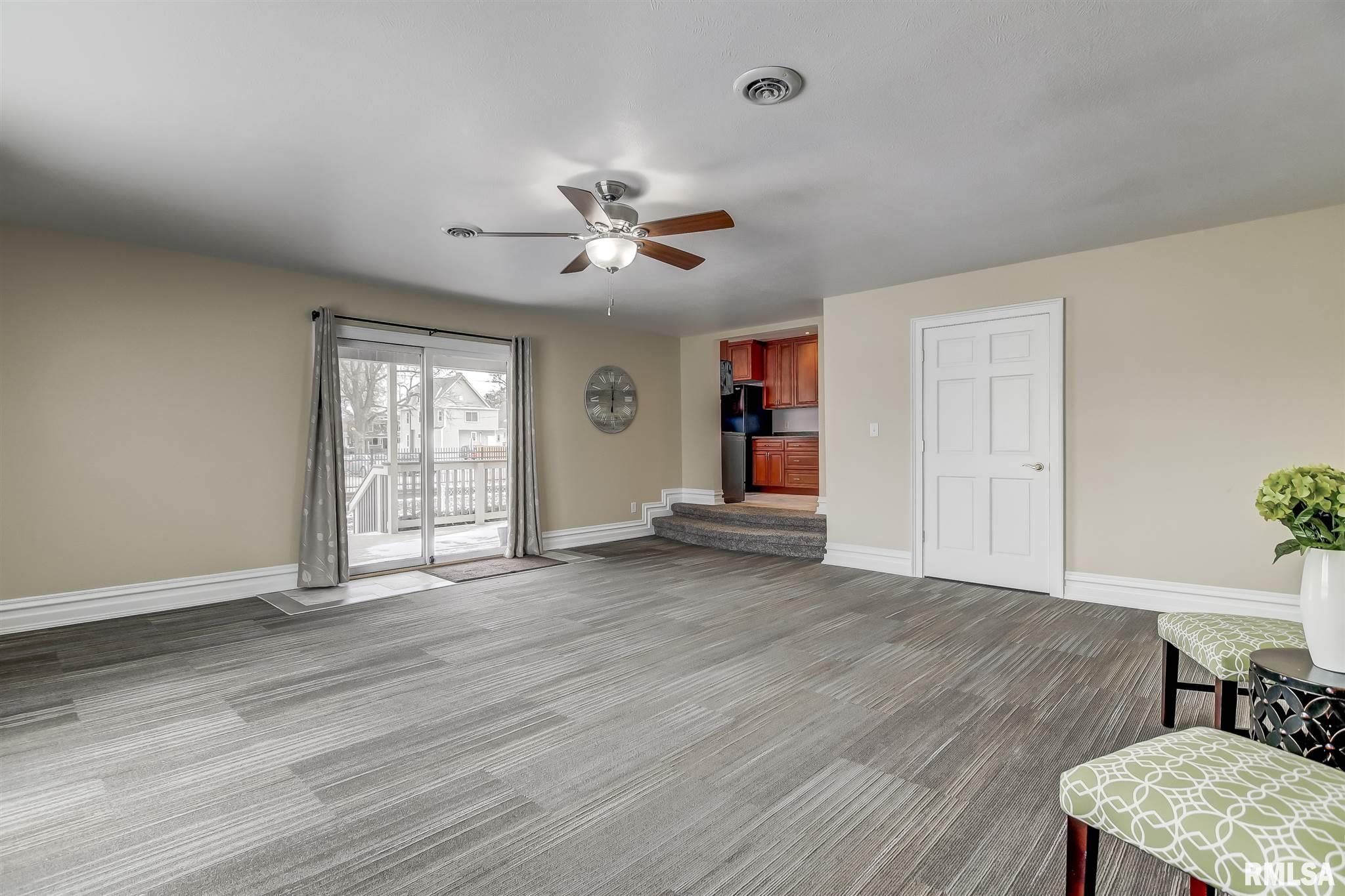 233 East Pine Street Springfield, IL 62704 - Photo 15 of 28 Gallery Image 15