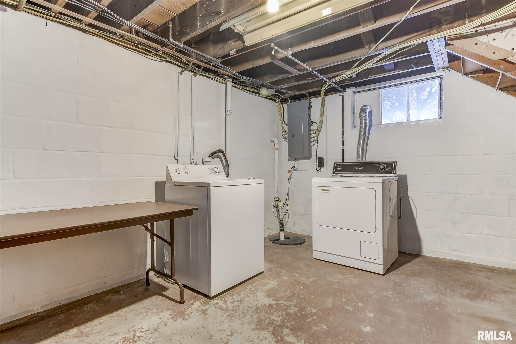 233 East Pine Street Springfield, IL 62704 - Photo 24 of 28 Gallery Image 24
