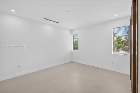 $2,499,000 | 604 Southwest 7th Street, Fort Lauderdale, FL 33315