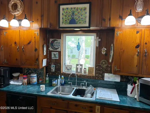 $325,000 | 665 Baltzer Rome Road, Tutwiler, MS 38963