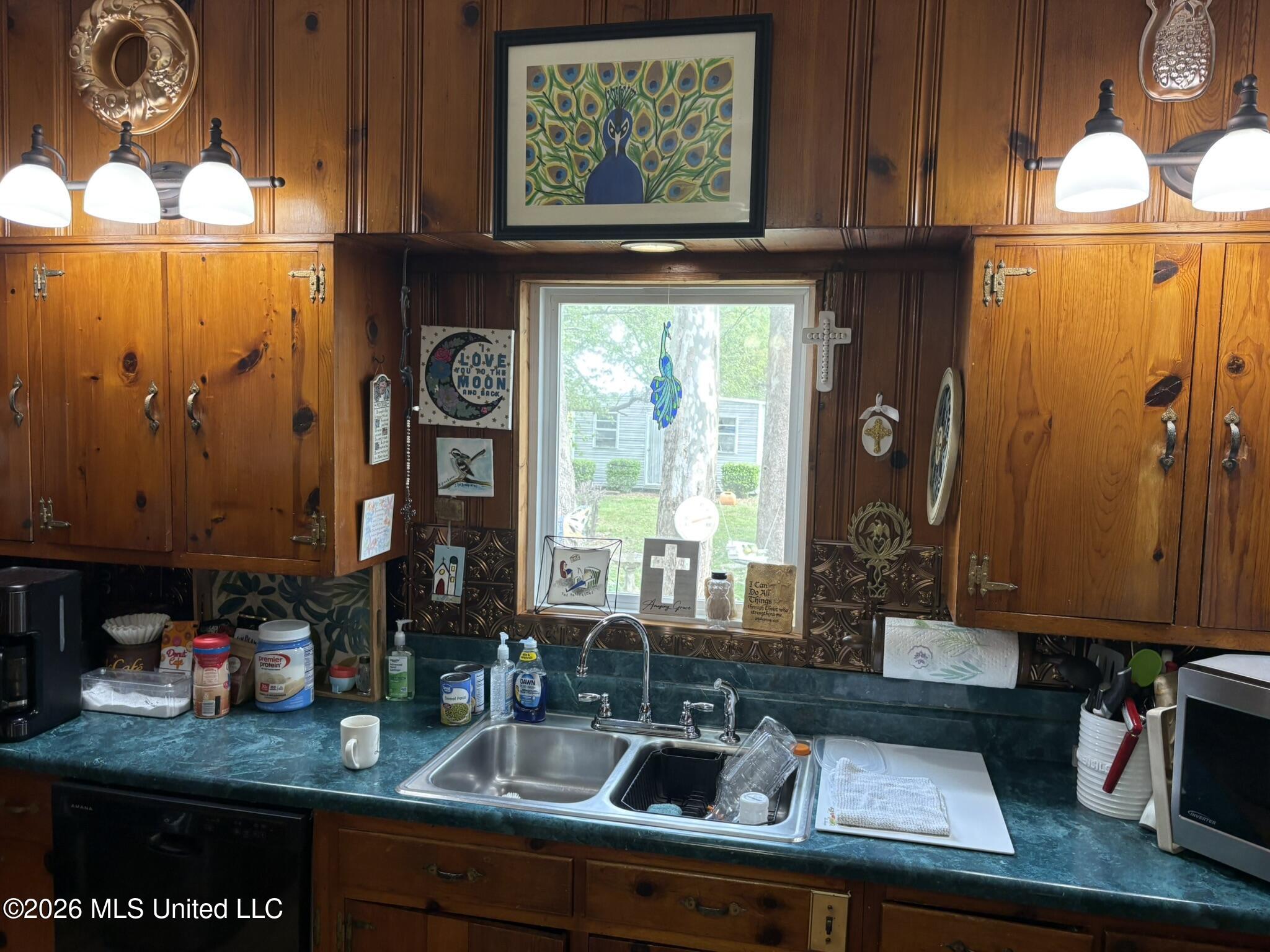 665 Baltzer Rome Road Tutwiler, MS 38963 - Photo 16 of 34 665 Baltzer-Rome.JPEG sink