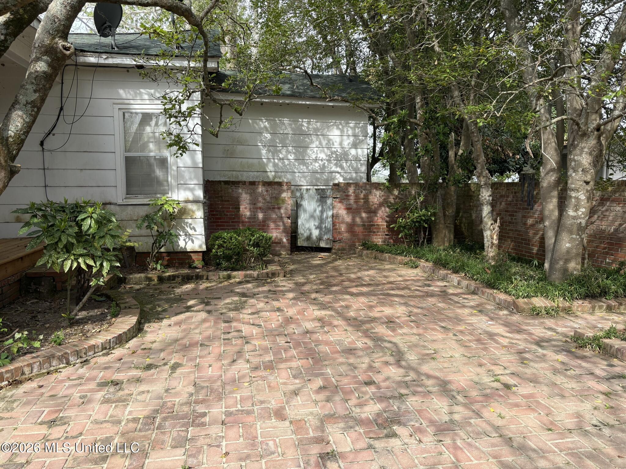 665 Baltzer Rome Road Tutwiler, MS 38963 - Photo 25 of 34 665 Baltzer-Rome.JPEG patio