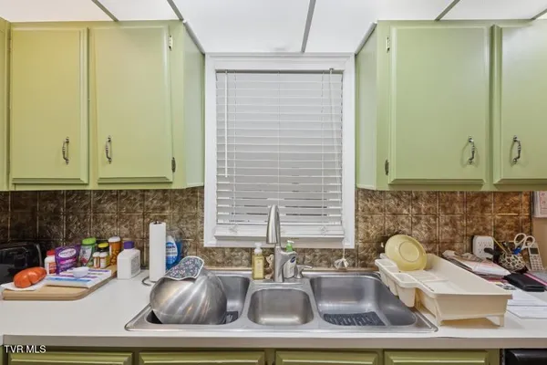 $175,000 | 81 Redwood Drive, Honaker, VA 24260
