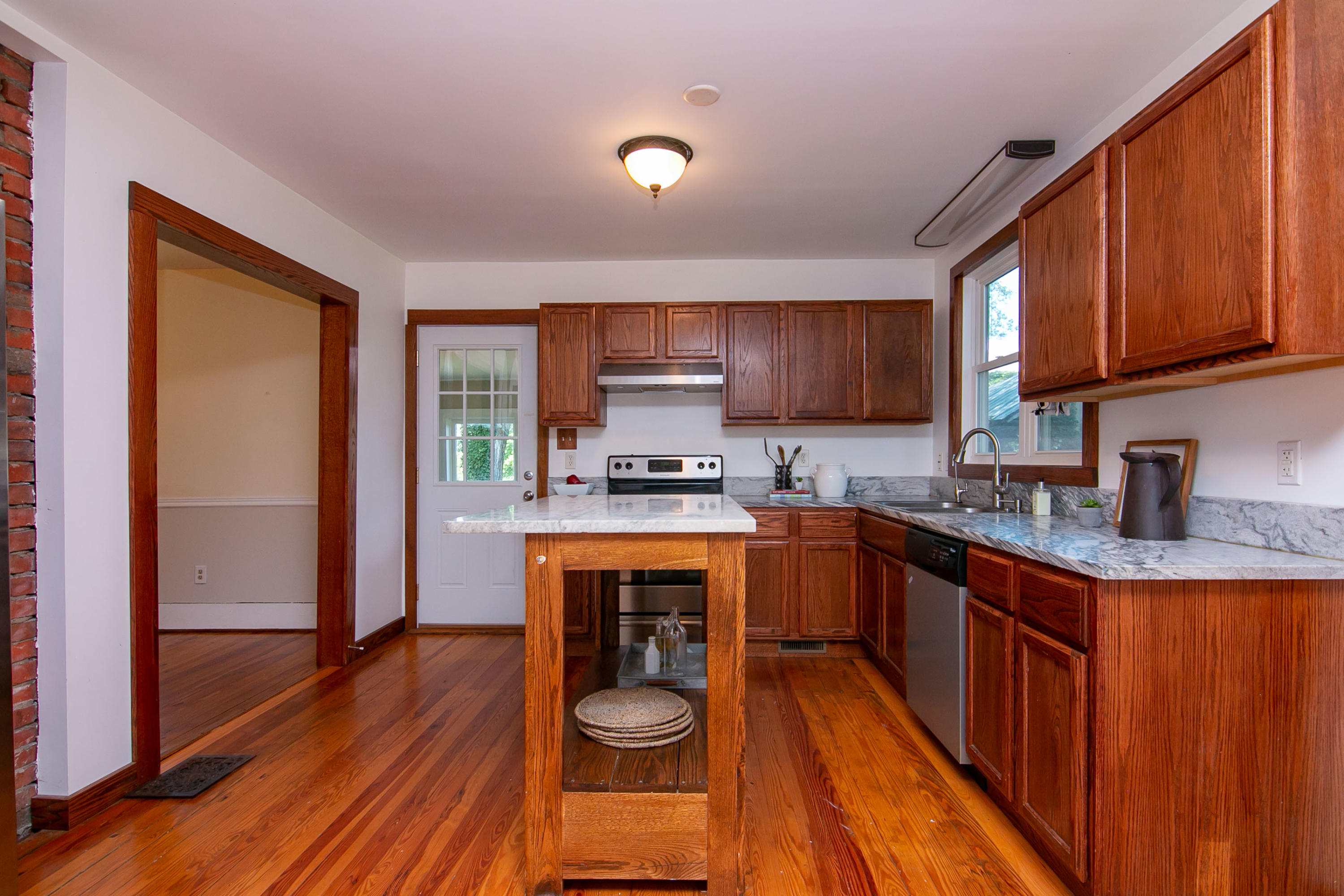 4686 Roger Road Salem, VA 24153 - Photo 12 of 46 IMG_7404