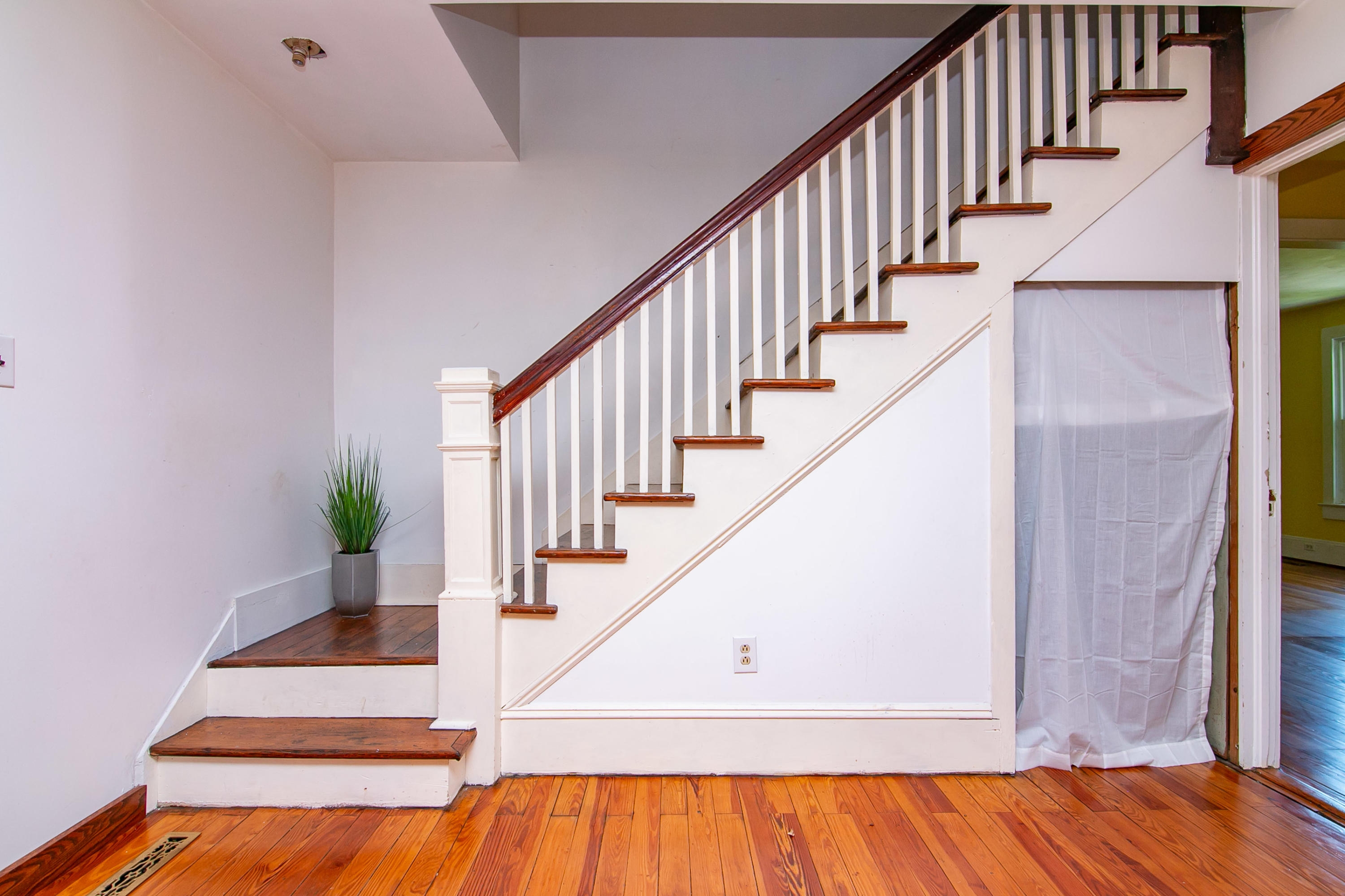 4686 Roger Road Salem, VA 24153 - Photo 32 of 46 IMG_7436