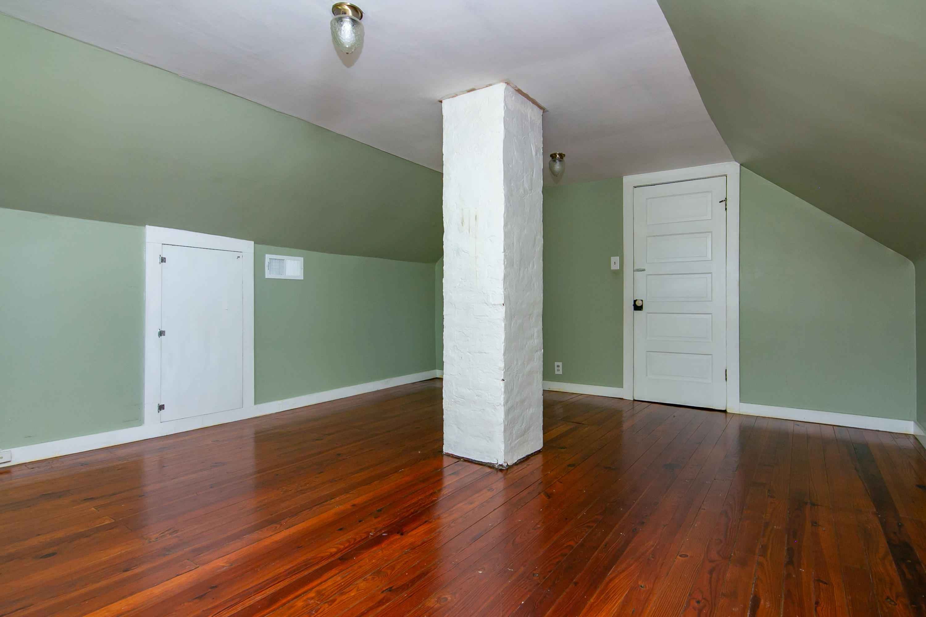 4686 Roger Road Salem, VA 24153 - Photo 36 of 46 IMG_7444