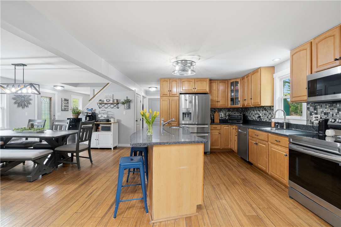 663 Round Top Road Burrillville, RI 02830 - Photo 3 of 50 Gallery Image 3
