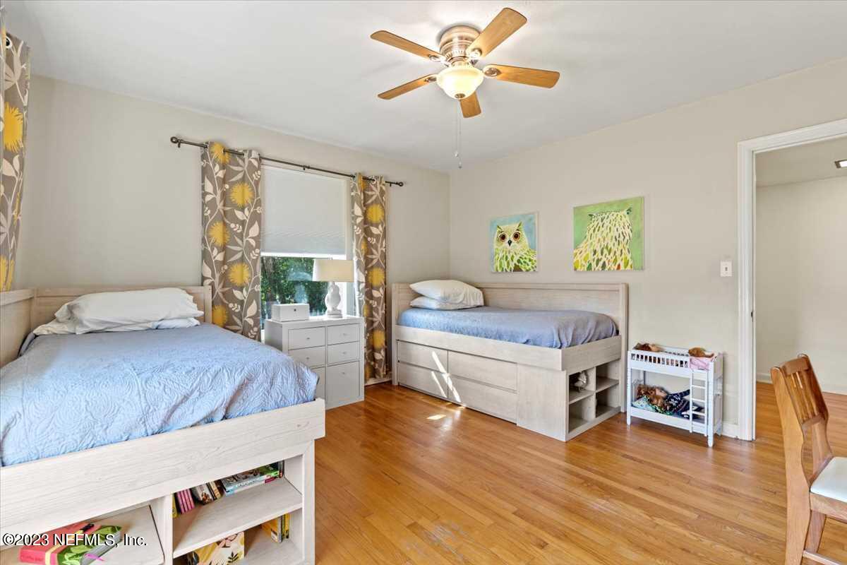 4186 Birmingham Road Jacksonville, FL 32207 - Photo 22 of 42 Bedroom 3