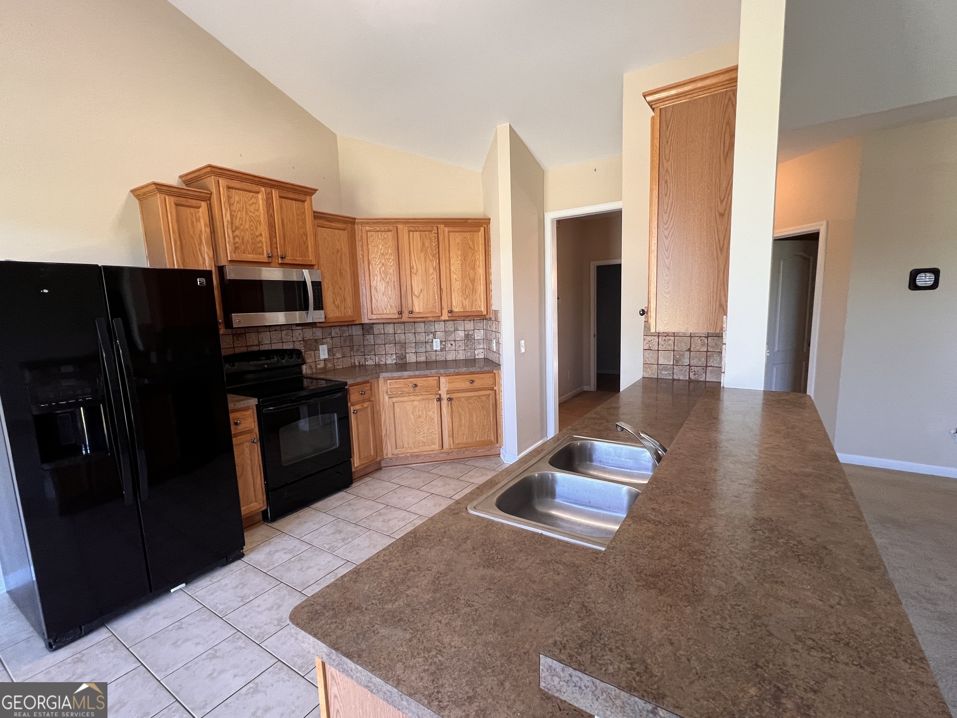 106 Christopher Drive Byron, GA 31008 - Photo 15 of 32