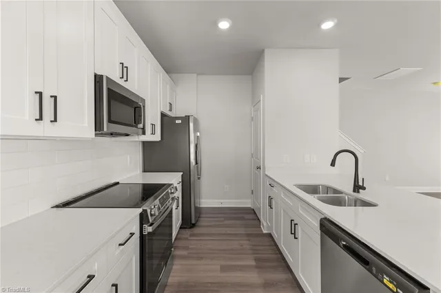 $1,995 | 1729 University Drive, Unit C1, Burlington, NC 27215