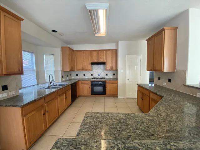 $2,695 | 21239 Rush Hollow Court, Richmond, TX 77407