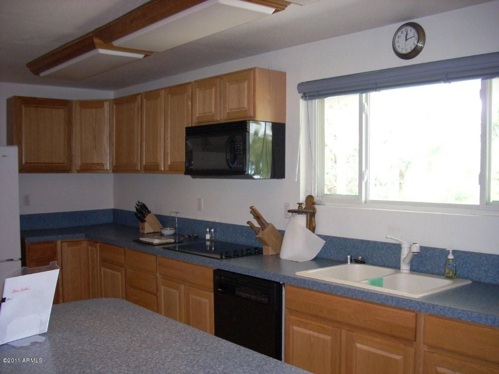 2288 Sunrise Road Overgaard, AZ 85933 - Photo 7 of 20 7