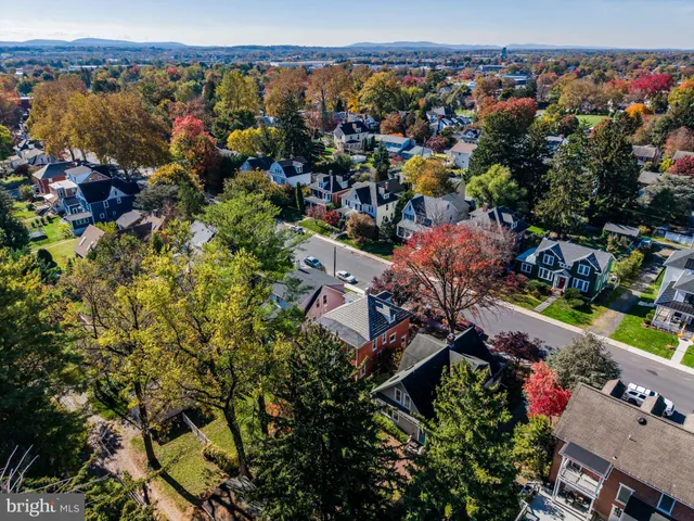 an aerial view of multiple house