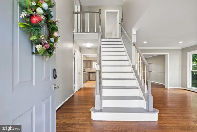 $939,900 | 13633 Union Village Circle, Clifton, VA 20124