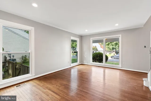 $939,900 | 13633 Union Village Circle, Clifton, VA 20124