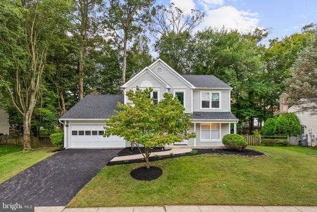$939,900 | 13633 Union Village Circle, Clifton, VA 20124