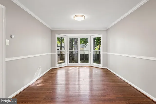 $939,900 | 13633 Union Village Circle, Clifton, VA 20124