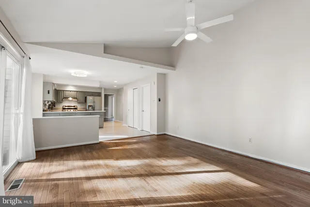 $939,900 | 13633 Union Village Circle, Clifton, VA 20124