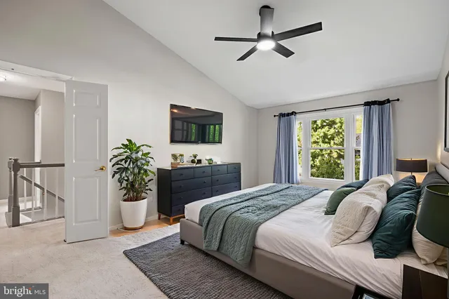 $939,900 | 13633 Union Village Circle, Clifton, VA 20124