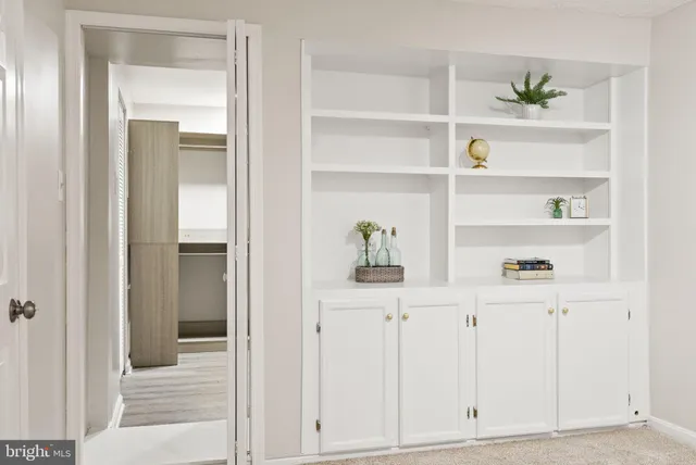 $939,900 | 13633 Union Village Circle, Clifton, VA 20124