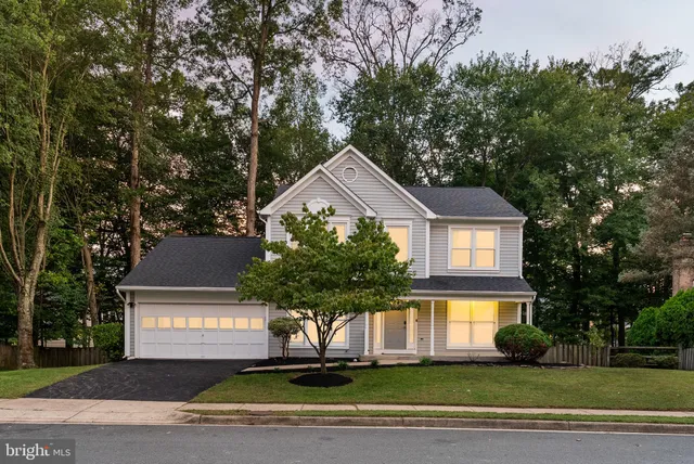 $939,900 | 13633 Union Village Circle, Clifton, VA 20124