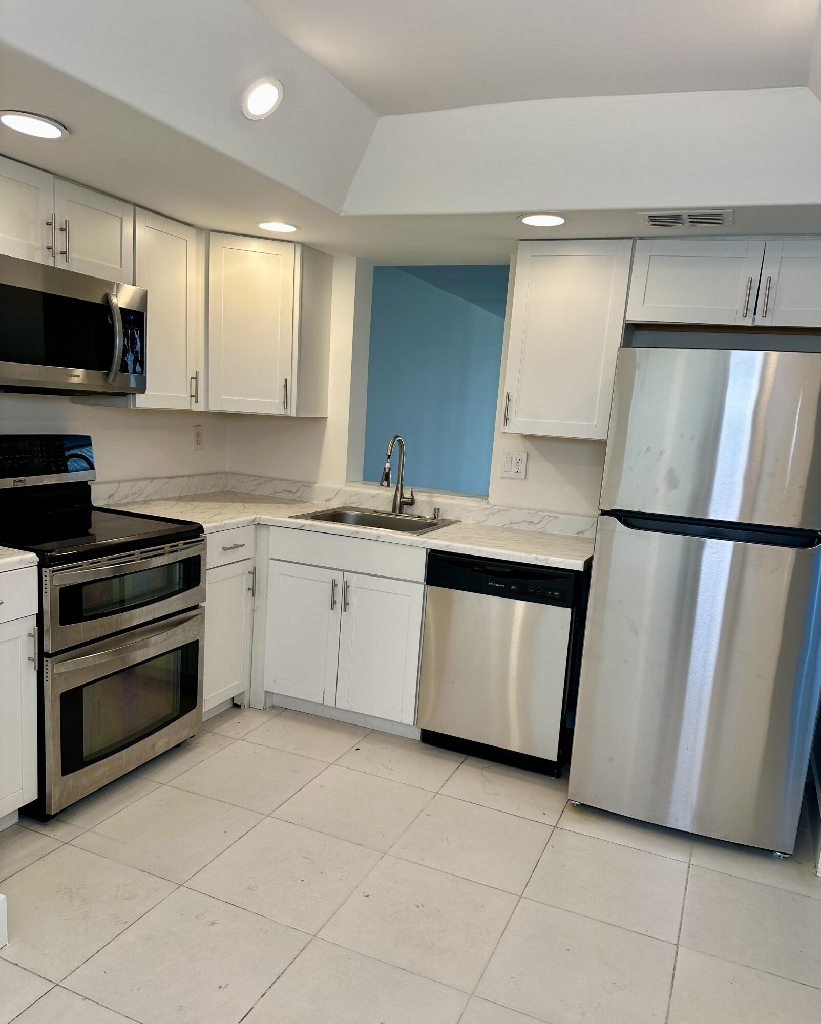 7664 Northwest 18th Street, Unit 208 Margate, FL 33063 - Photo 2 of 31 IMG_7237