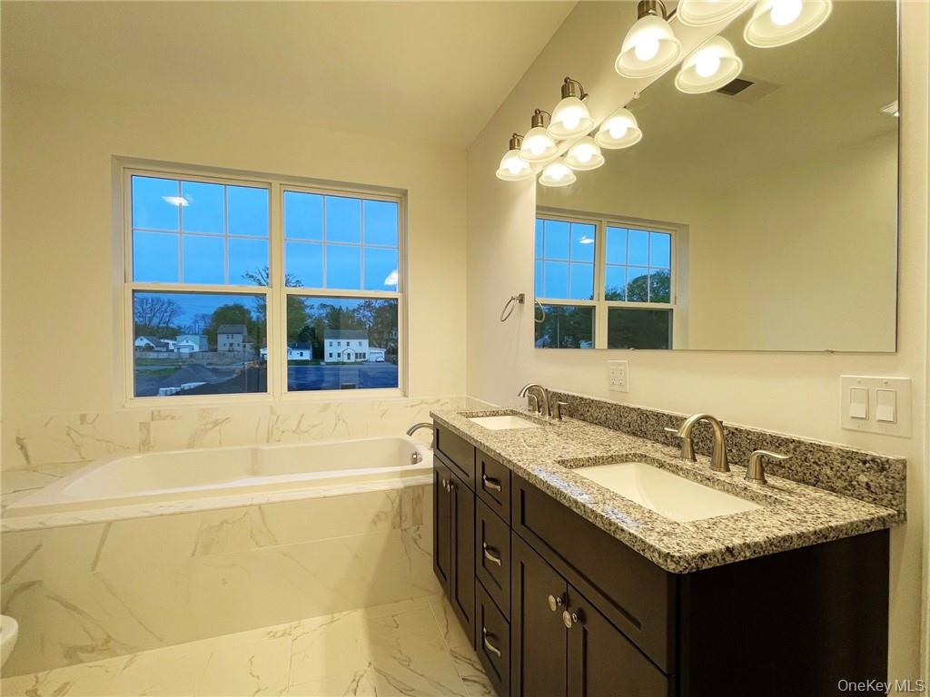 69 Magnolia Park Road Middletown, NY 10940 - Photo 12 of 43