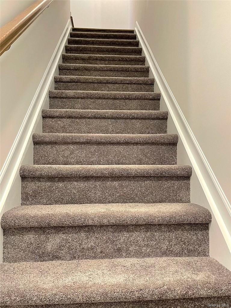 69 Magnolia Park Road Middletown, NY 10940 - Photo 26 of 43