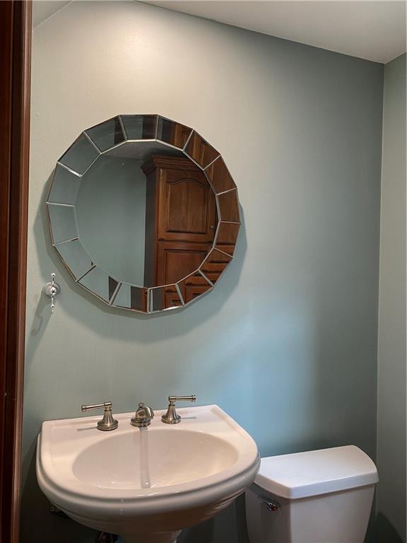 621 Bower Hill Road Pittsburgh, PA 15228 - Photo 12 of 20 Gallery Image 12
